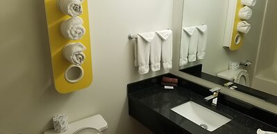 Joys Inn