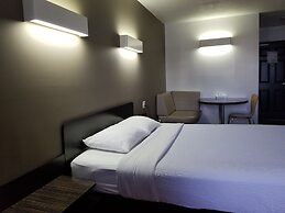 Joys Inn