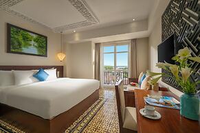 Royal Riverside Hoi An Hotel