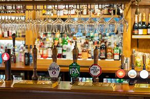 Berkshire Arms by Chef and Brewer Collection