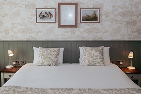 Ardencaple Hotel by Greene King Inns