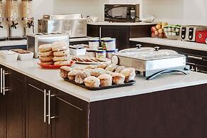 Ramada by Wyndham Moose Jaw