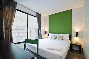 DI Place Hotel