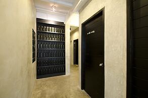 DI Place Hotel