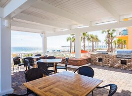 The Driftwood Lodge