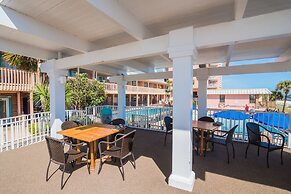 The Driftwood Lodge