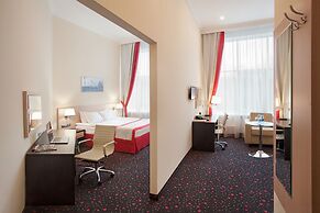 Prince Park Hotel