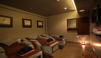 Western Hanoi Hotel
