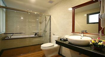 Western Hanoi Hotel