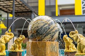 SB Living Place Hotel Phuket Town
