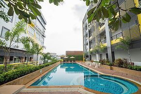 SB Living Place Hotel Phuket Town