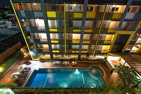 SB Living Place Hotel Phuket Town