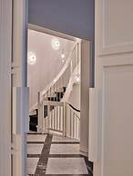 THE QVEST hideaway
