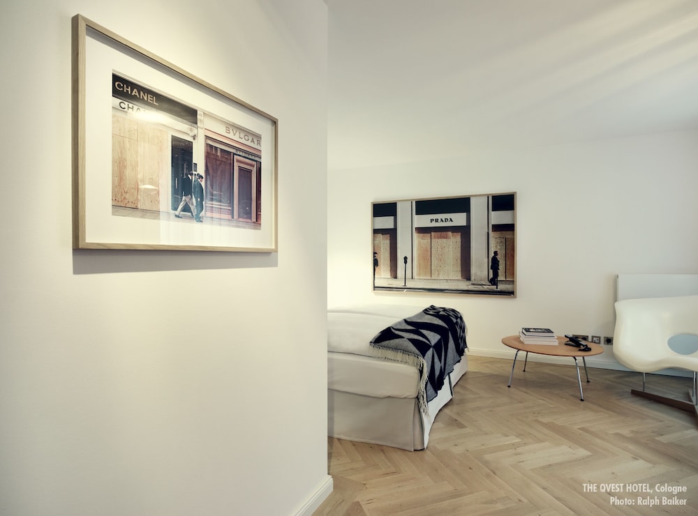 THE QVEST hideaway