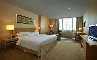 Royale Chulan The Curve