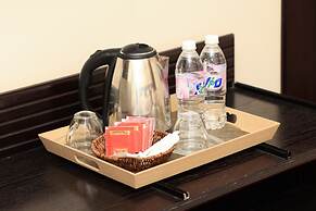 Royal Al Mashaer Hotel