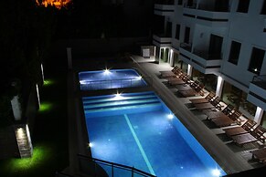 Malahit Exclusive City Hotel