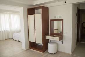 Yildirim Hotel