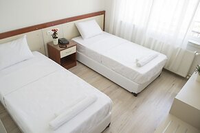 Yildirim Hotel