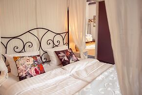 Boutique Hotel Postgården