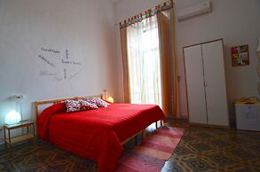 B&B Tecla