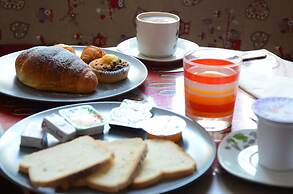 B&B Tecla