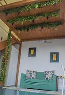 B&B Tecla