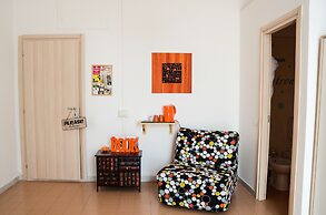 B&B Tecla