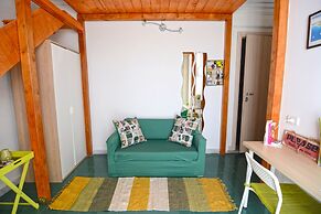 B&B Tecla