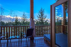 Mount 7 Lodges