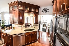 Graystone Bed and Breakfast