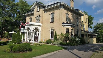 Stone Maiden Inn
