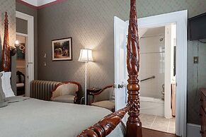 Stone Maiden Inn