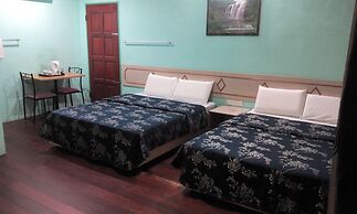 Purnama Beach Resort