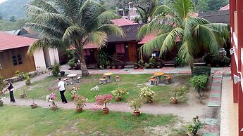 Purnama Beach Resort
