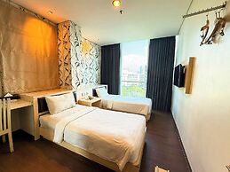 Hotel 88 Grogol by WH