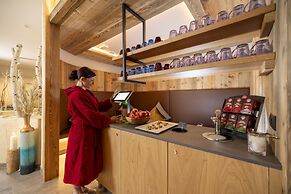 VALARA Alpine Art Hotel