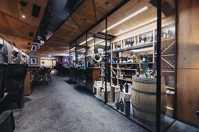 VALARA Alpine Art Hotel