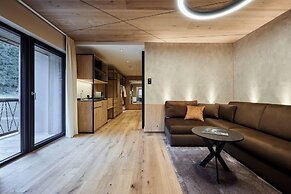 VALARA Alpine Art Hotel