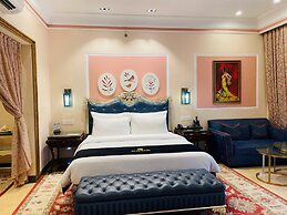 Mayfair Palm Beach Resort