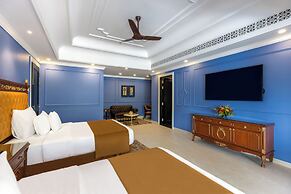 Mayfair Palm Beach Resort