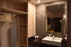 Hotel Frontiere