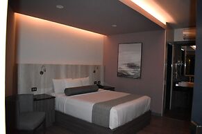 Hotel Frontiere