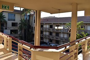 Hotel Frontiere