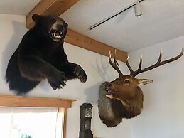 Big Bear Lodge