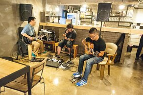 Inno Hostel & Pub Lounge Hongdae