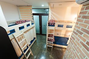 Inno Hostel & Pub Lounge Hongdae