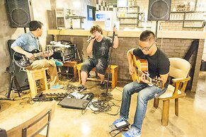 Inno Hostel & Pub Lounge Hongdae