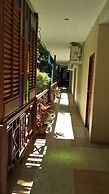 Rattana Guesthouse & Bungalow