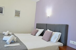Gina Studios